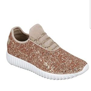 💗** HOST PICK 3/14**💗ROSE GOLD glittery sneakers
